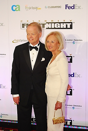 celebrity-fight-night-phoenix-2010_13