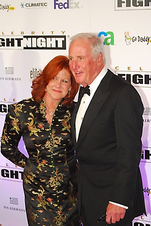 celebrity-fight-night-phoenix-2010_28