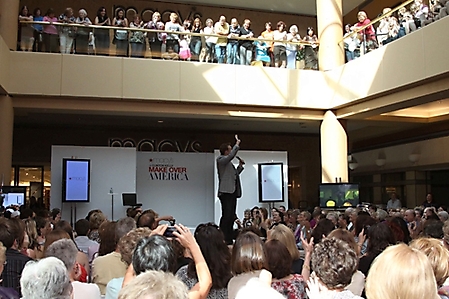 macys-and-clinton-kelly_make_over-america-phoenix-2009_09