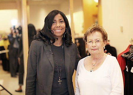 cookie-johnson-trunk-show-neiman-marcus-scottsdale-2010_21