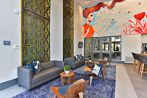 Crescent Highland lobby