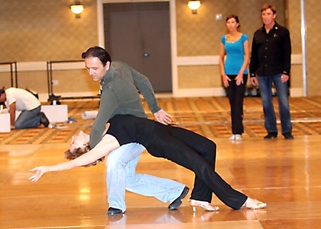 dancing-with-stars-rehearsal-phoenix-2010_45