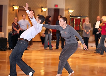 dancing-with-stars-rehearsal-phoenix-2010_49