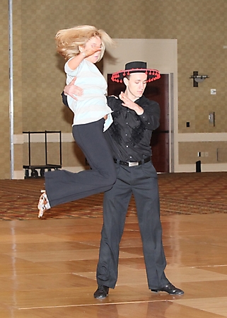 dancing-with-stars-rehearsal-phoenix-2010_61
