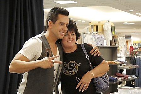 david-hernandez-dillards-phoenix-2009-24