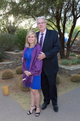 0447dinner_on_the_desert