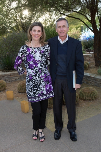 0449dinner_on_the_desert