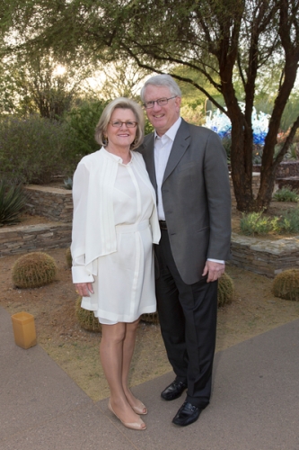 0459dinner_on_the_desert