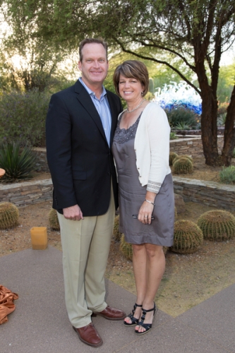 0471dinner_on_the_desert
