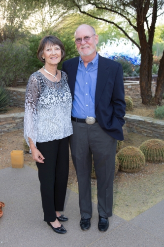 0478dinner_on_the_desert