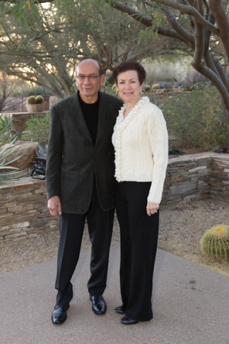 0558dinner_on_the_desert