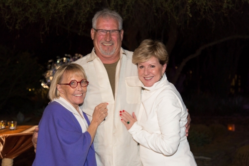 0875dinner_on_the_desert
