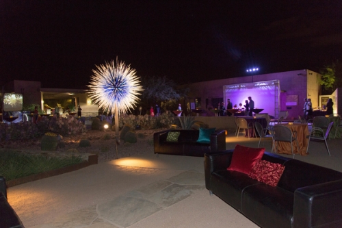 0931dinner_on_the_desert