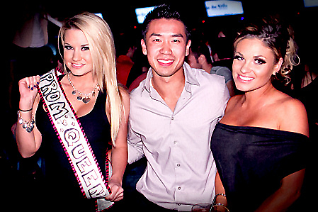 Hard Rock Sofa at Smashboxx Nightclub 039