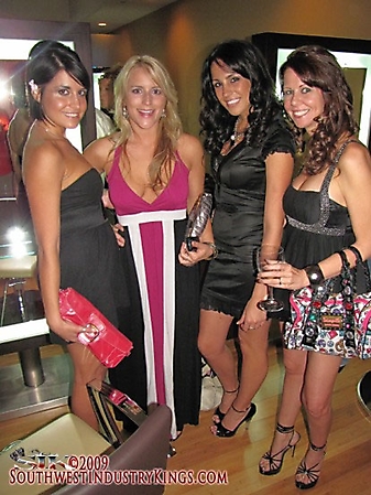 dres_salon_opening2_58