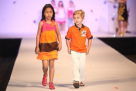 emily-center-fashion-sho-23