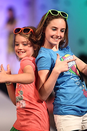 emily-center-fashion-show-t