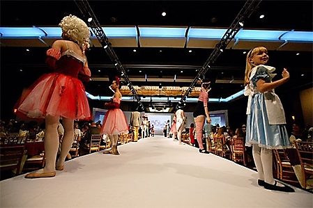 emily_center_fashion_show_53