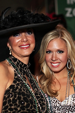 epilepsy-foundation-mardi-gras-gala-phoenix-2010_00