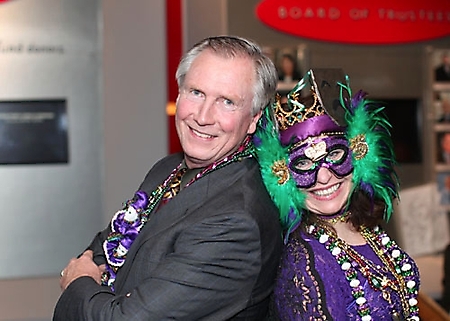 epilepsy-foundation-mardi-gras-gala-phoenix-2010_04