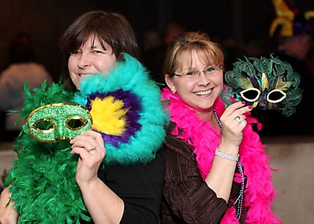 epilepsy-foundation-mardi-gras-gala-phoenix-2010_08