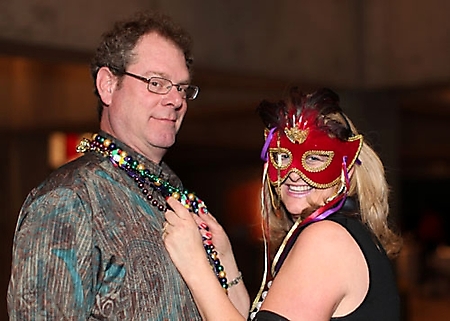 epilepsy-foundation-mardi-gras-gala-phoenix-2010_23