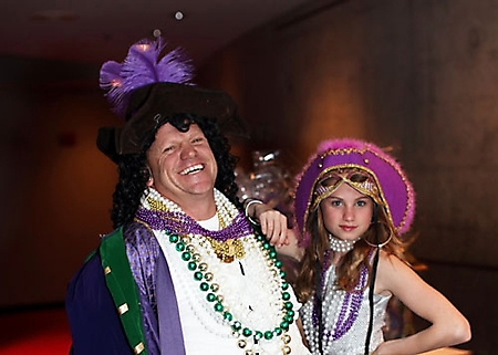 epilepsy-foundation-mardi-gras-gala-phoenix-2010_59