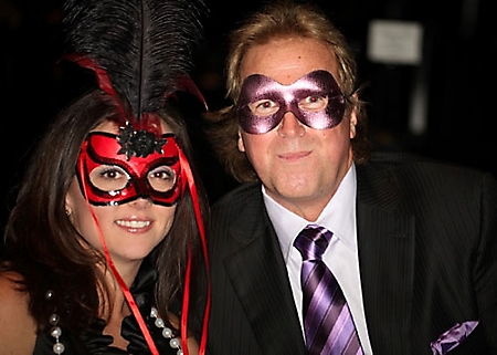 epilepsy-foundation-mardi-gras-gala-phoenix-2010_63