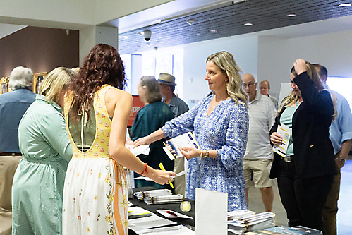 fenneywinthrop-2026_55165570157_l_1775773859_69d828a33437d