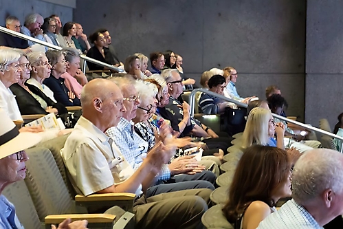 fenneywinthrop-2026_55166714599_l_1775773859_69d828a31f792