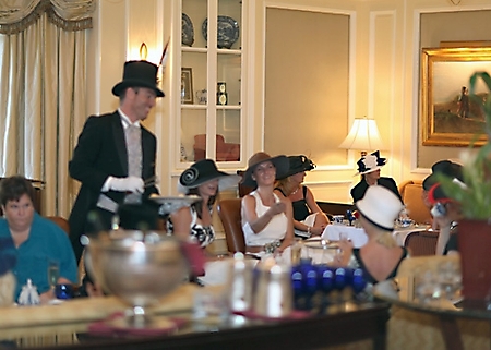 ritz-carlton-hat-and-tea-party-phoenix-2009_032