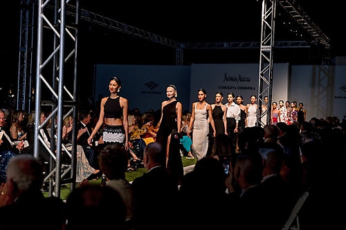 Neiman_Marcus_presents_Carolina_Herrera_fashion_show_finale._Credit__Orlando_Pelagio_Large_1774541863_69c55c271755c