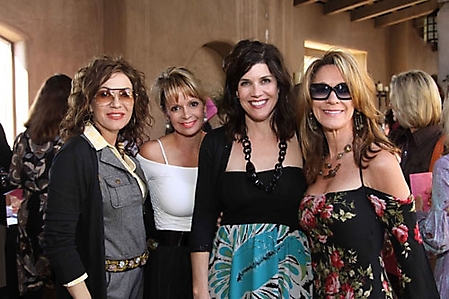 handbags-for-hope-scottsdale-2010_26
