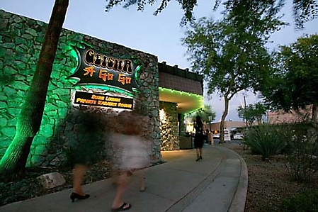 geisha-a_go-go-happy-hour-scottsdale-2009-03