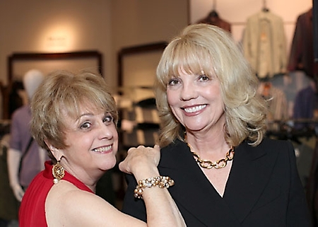 heart-ball-kick-off-2010-saks-phoenix_05