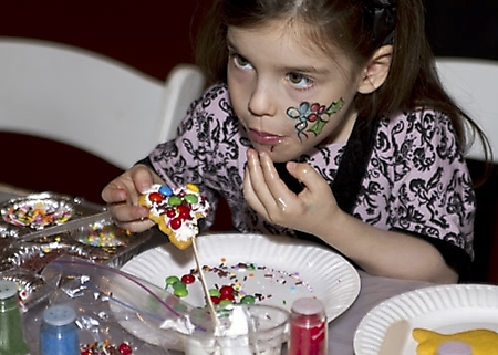 historical-league-childrens-holiday-party-and-luncheon-scottsdale-2009_63