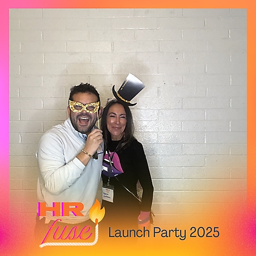 photo_1765500793_1769620677_697a44c5b4299