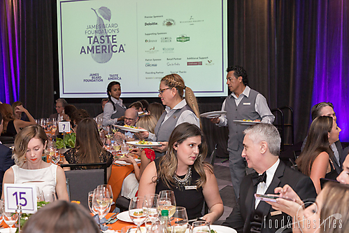TasteAmericaPHX0052
