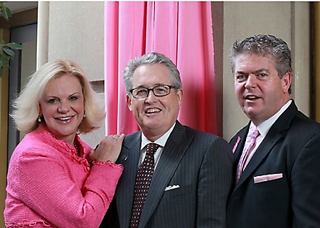 key-to-the-cure-saks-phoenix-2009_30