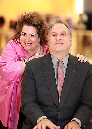 key-to-the-cure-saks-phoenix-2009_66