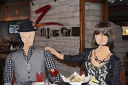 libby-and-kevin-z-tejas-happy-hour-phoenix-2009-19