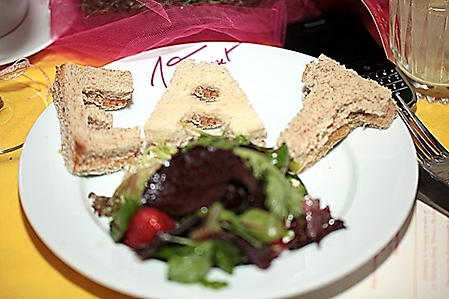 mad-hatter-tea-party-phoenix-2010_44