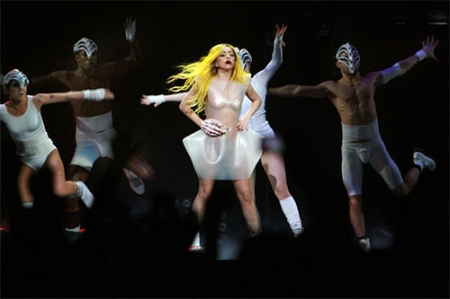 lady-gaga-3-26-11-359-p