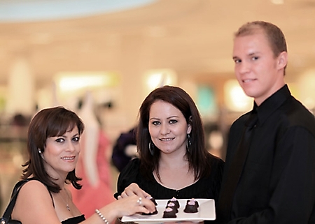 neiman-marcus-fashions-night-out-scottsdale-2009_80