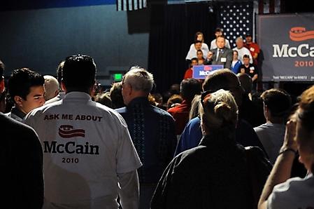 mccain-rally-mesa-arizona-2010_14