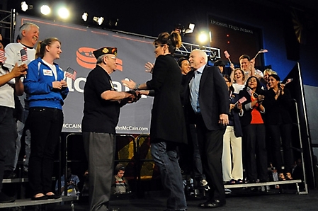 mccain-rally-mesa-arizona-2010_43