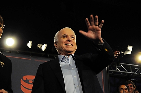 mccain-rally-mesa-arizona-2010_48