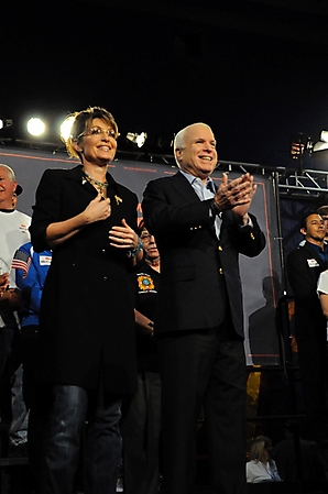 mccain-rally-mesa-arizona-2010_49