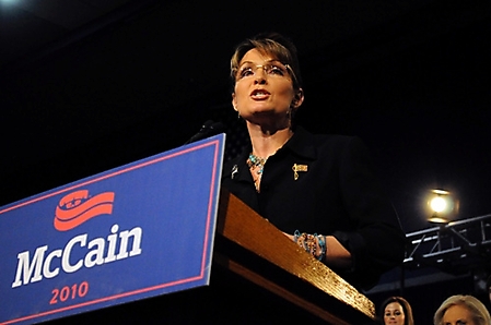 mccain-rally-mesa-arizona-2010_57