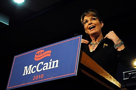 mccain-rally-mesa-arizona-2010_58